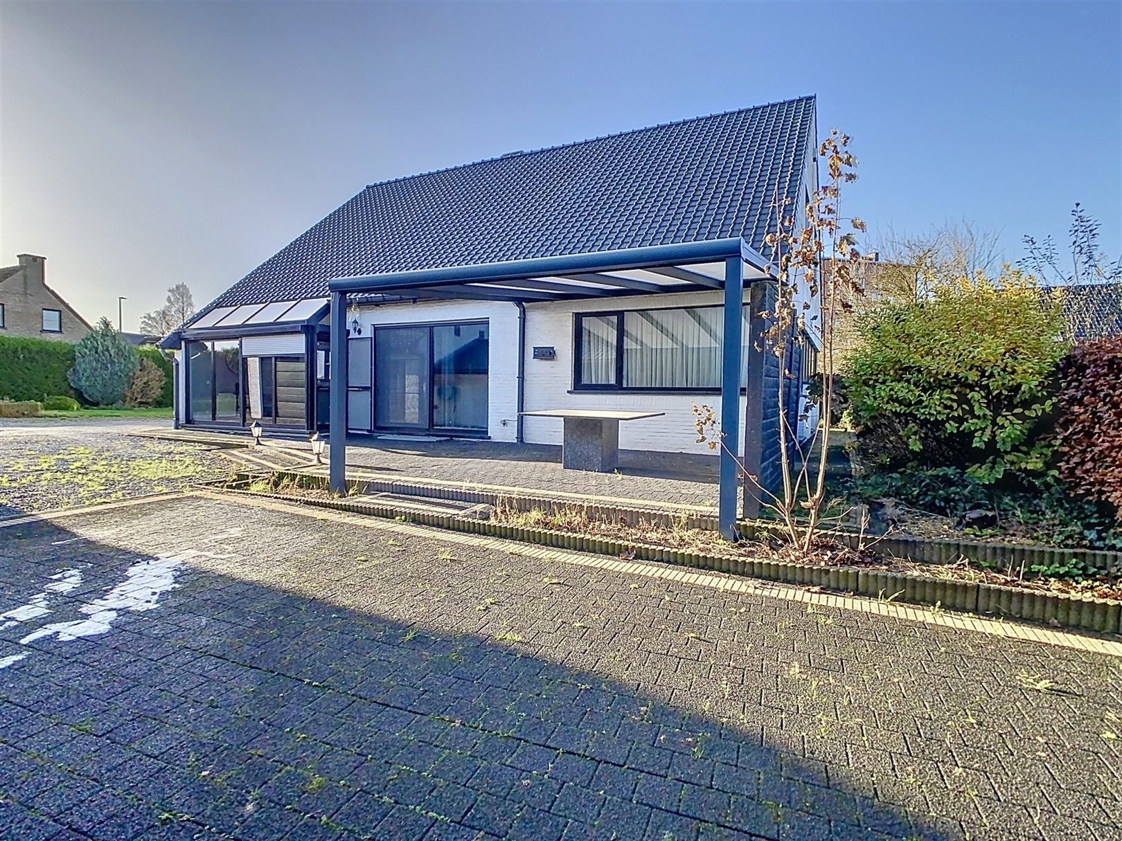 Ruime villa, 3 slpks, garage, terrassen, tuin, 16a 21ca foto 8