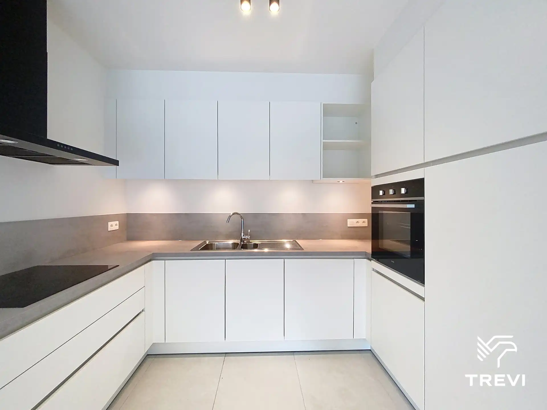 Nieuwe duplex met 4 kamers en ruime kamers foto 3