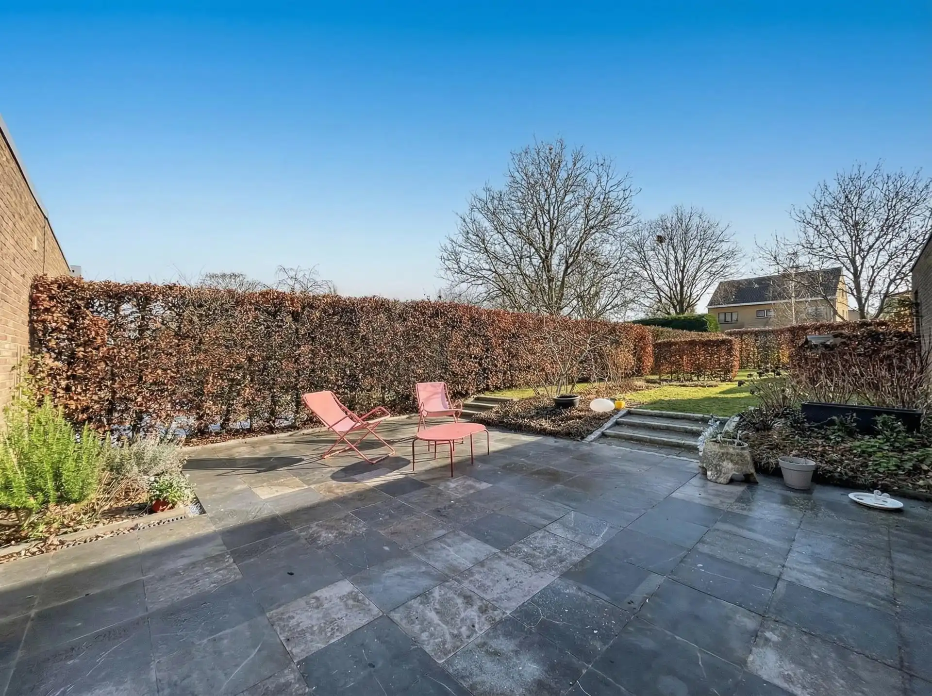 Half open bebouwing met 3 slaapkamers en garage  op perceel van 563m² in doodlopende straat  foto 8