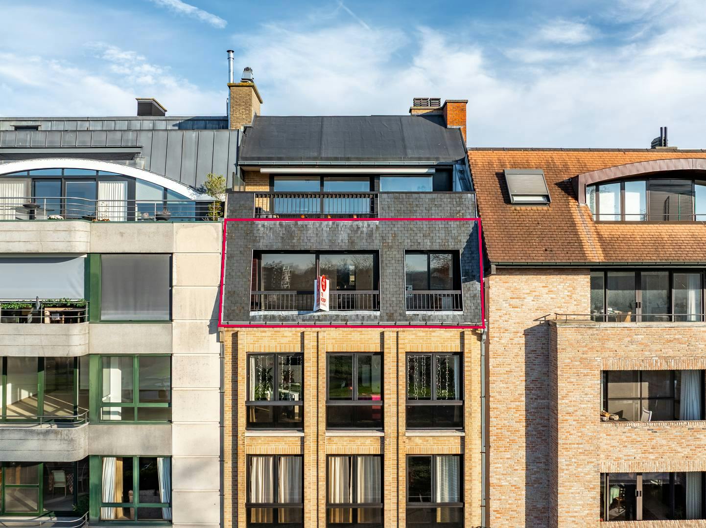 Instapklaar appartement met perfect ZW-oriëntatie in Ieper  foto 2