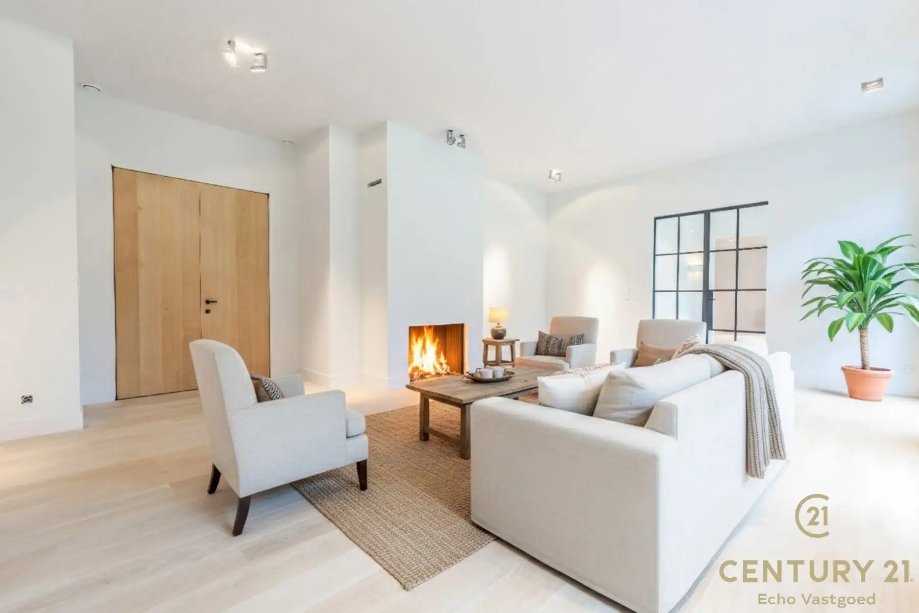 Unieke high-end villa met royaal woonoppervlak op 2415m² foto 11