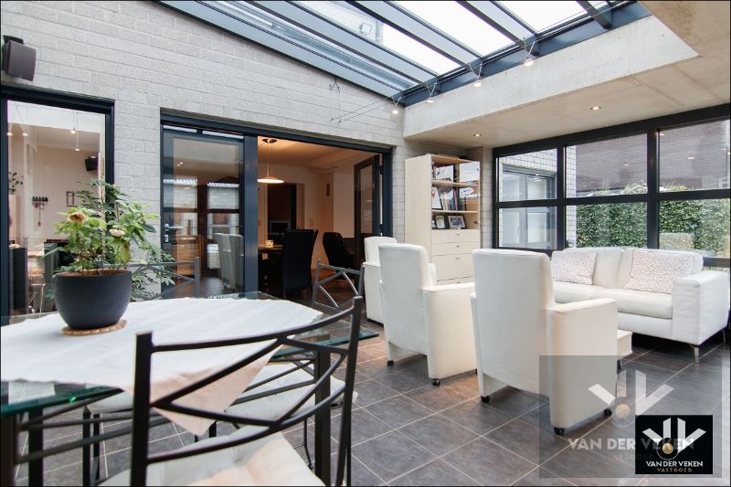 TWEEWOONST MET PAARDENSTALLEN EN WEILAND OP RUIM PERCEEL 37A21CA IN LANDELIJKE OMGEVING foto 19