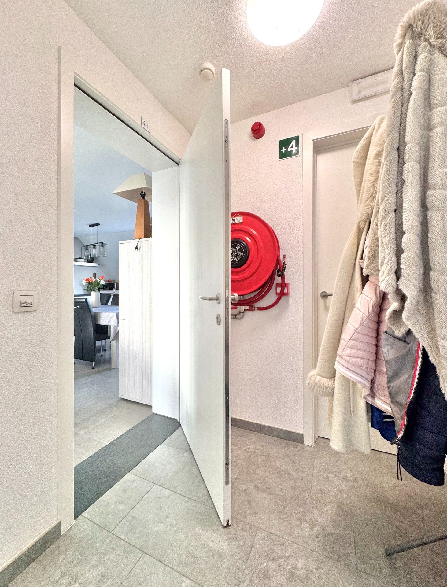 PENTHOUSE MET 2 TERASSEN & GROTE GARAGE foto 25