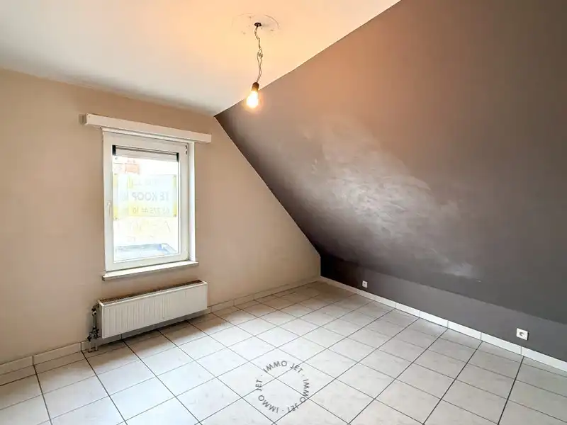 Dakappartement met 1 slaapkamer en garage in hartje Beveren foto 13