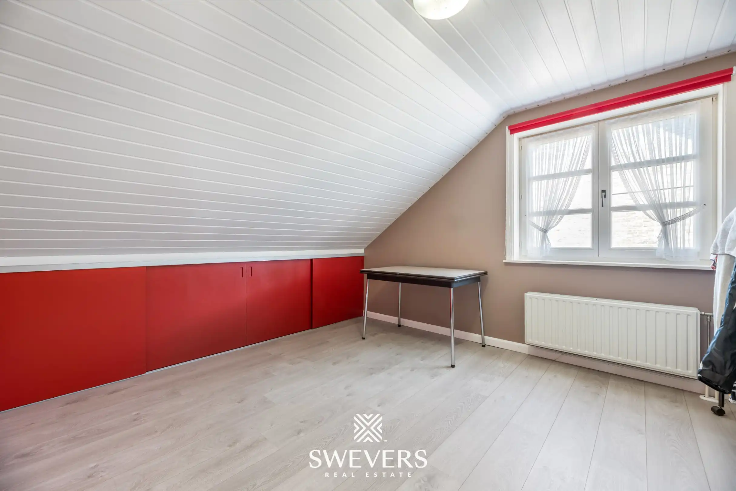 Open bebouwing op 883 m² met 3 slaapkamers en 27 zonnepanelen in Koersel foto 15