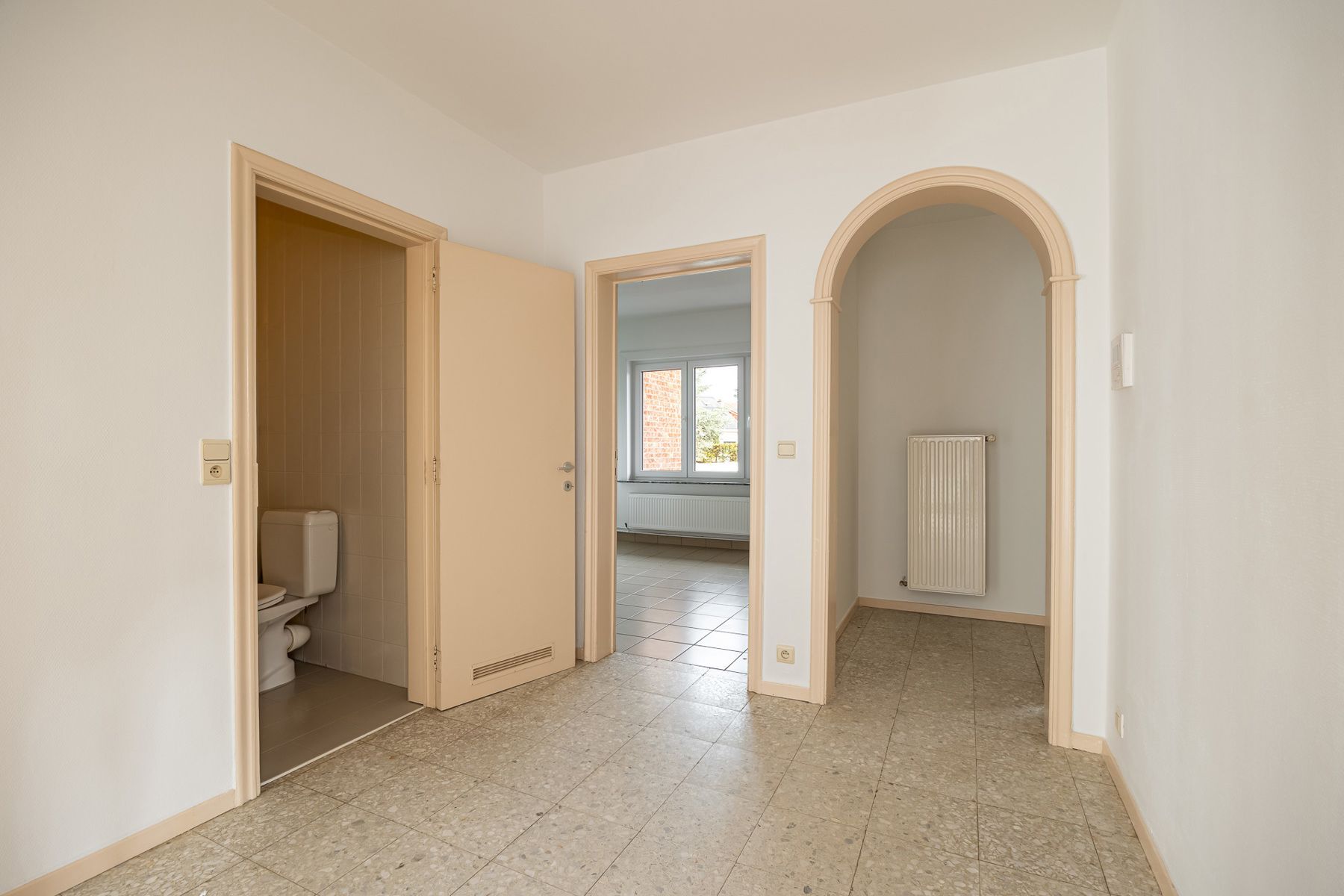 Appartement met 2 slaapkamers, terras en parkeergelegenheid foto 6