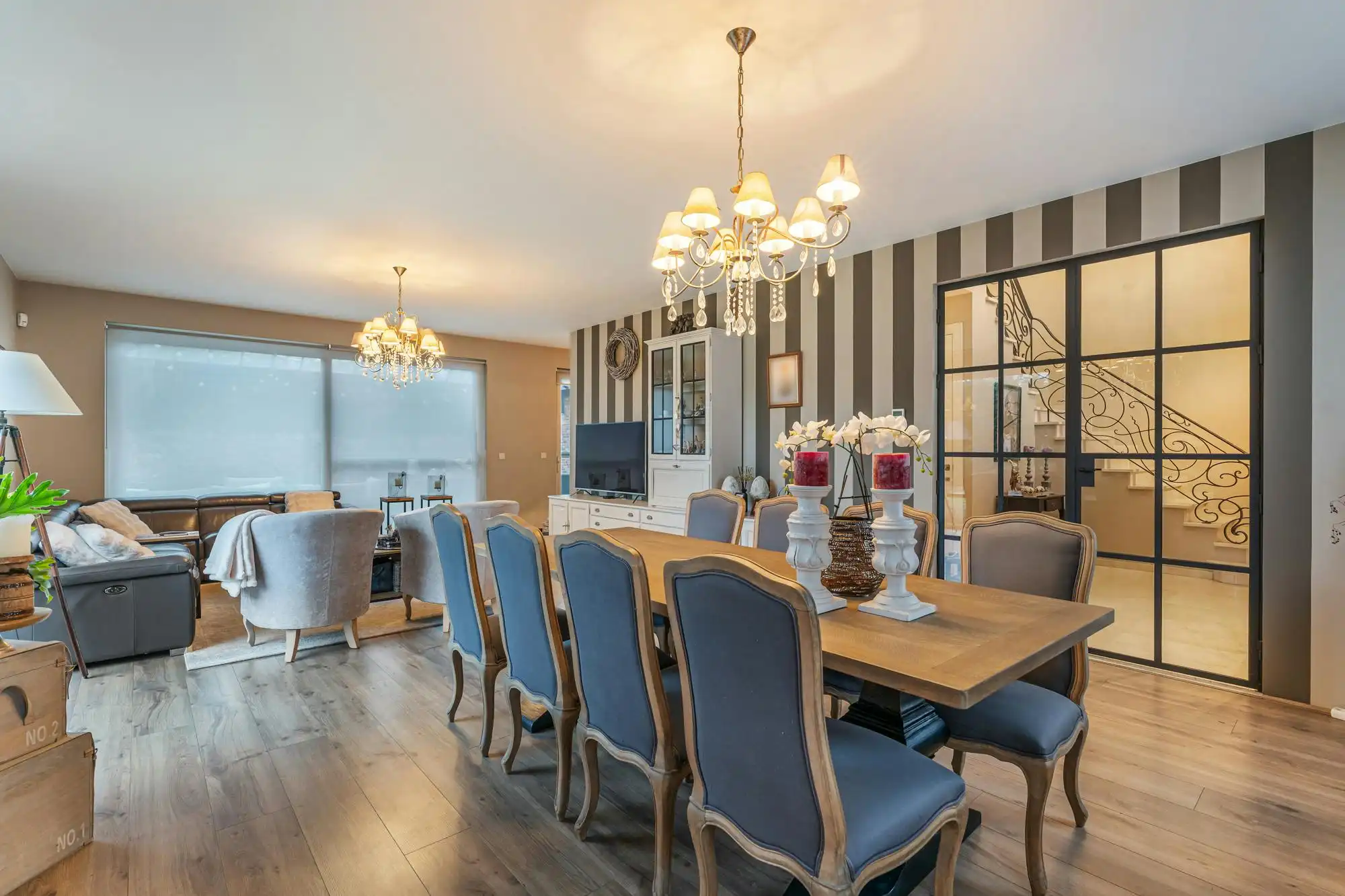 Pastorijvilla met praktijkruimte en studio te Zonhoven foto 7