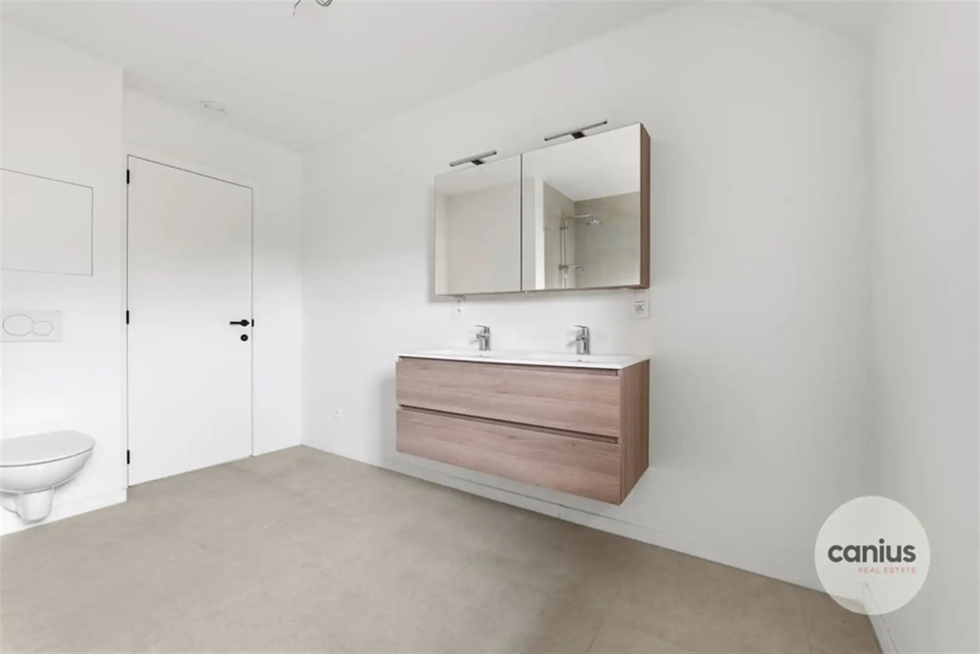 LANDELIJKE WONING MET 3 SLKS EN CARPORT foto 13