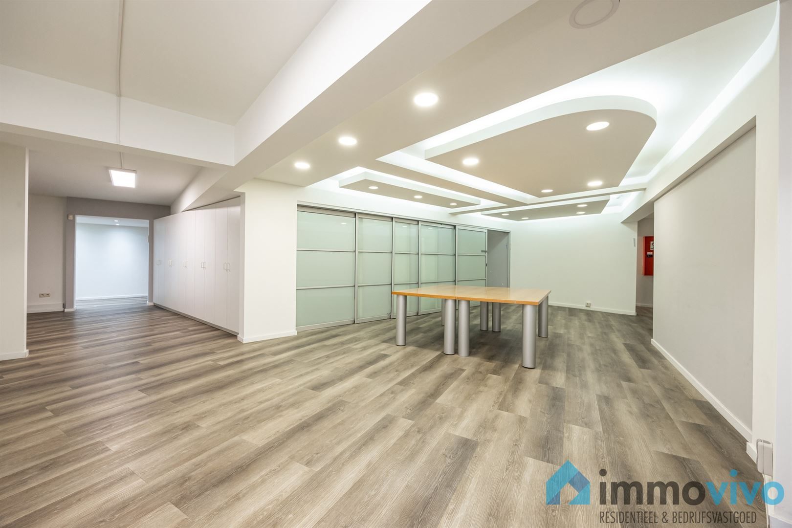Plateau kantoren van 476 m², deels verhuurd op interessante locatie foto 7
