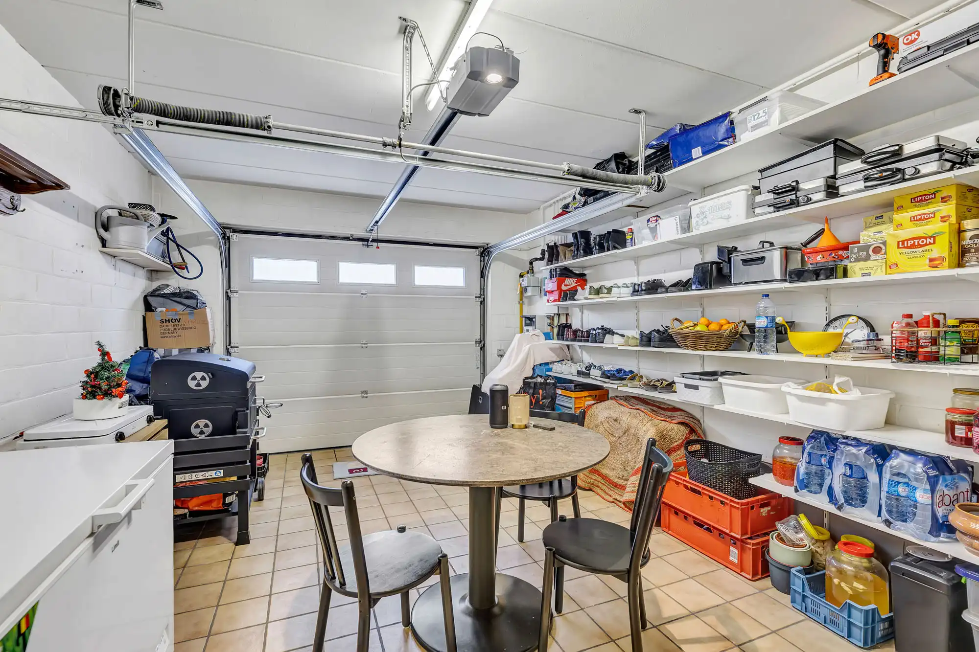 Instapklare HOB met 3 slaapkamers, garage en zonnige tuin foto 8