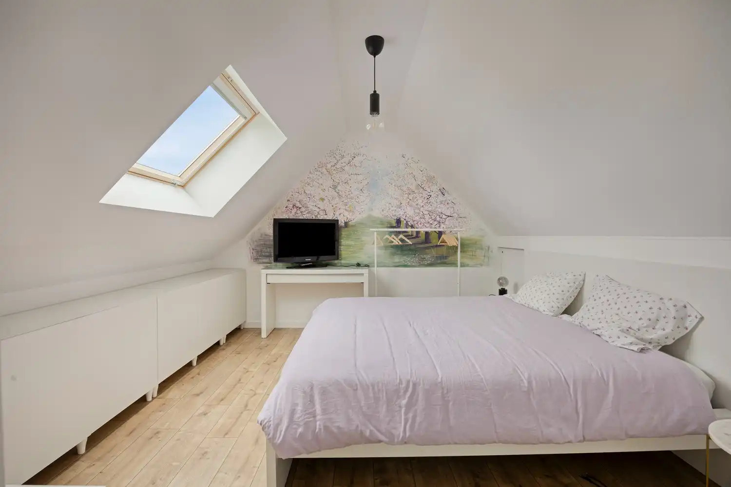 Statige en uitzonderlijk ruime woning op prachtig perceel met uniek groen uitzicht foto 17