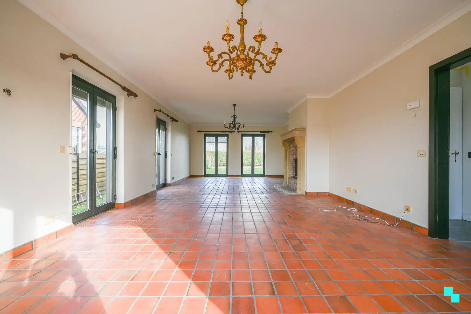 Recent gerenoveerde halfopen bebouwing foto 5