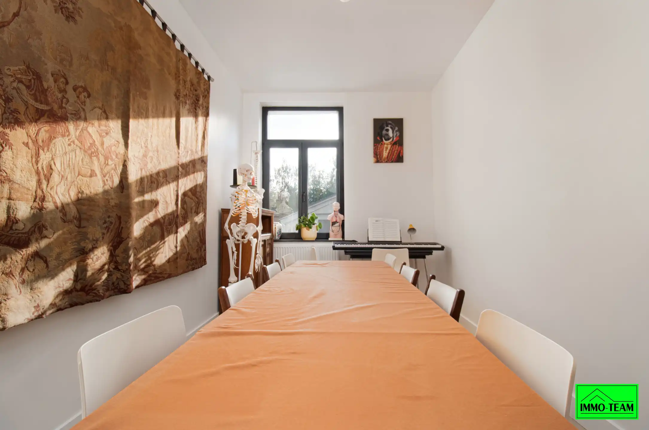 Volledig gerenoveerde instapklare woning nabij centrum Aalst foto 5