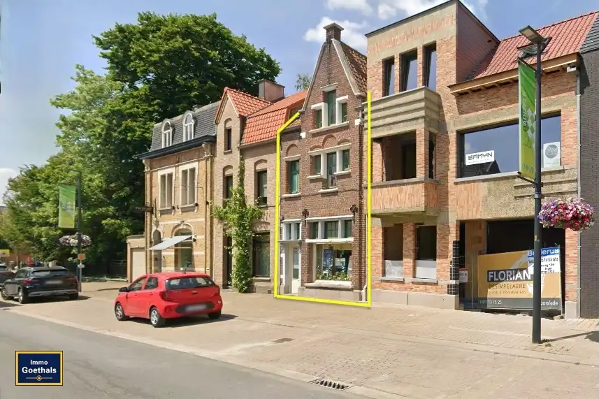 Karaktervolle woning in centrum Dadizele met tuin. 4 kamers. foto 2