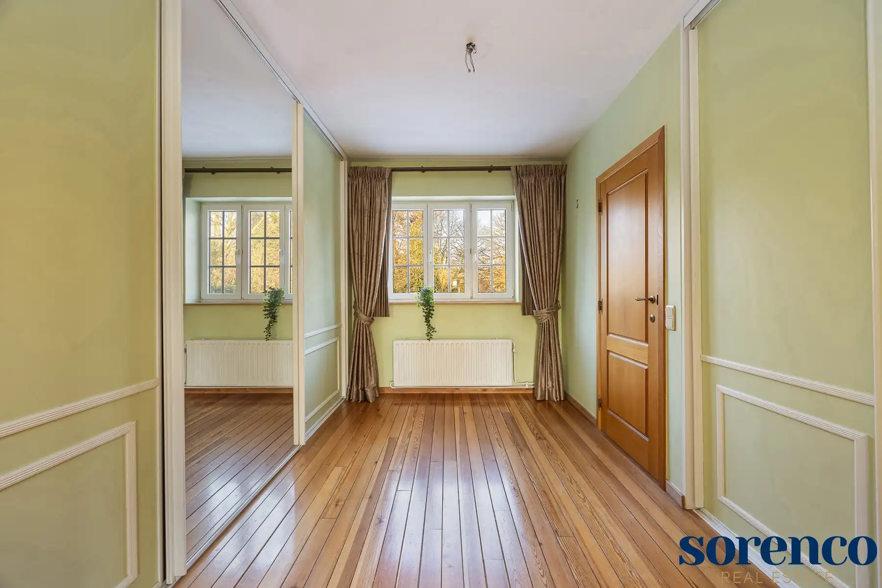 Charmante villa met zwembad op een mooi perceel  foto 24