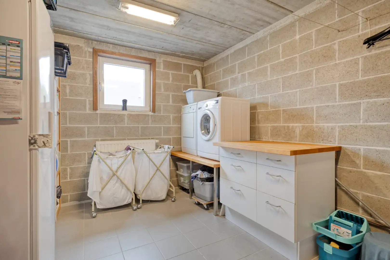 Halfopen bebouwing met 4 slaapkamers en bureau, ruime garage, kelder en zolder in Holsbeek! - EPC 161 kWh/m² - bewoonbare opp. 288 m² foto 25