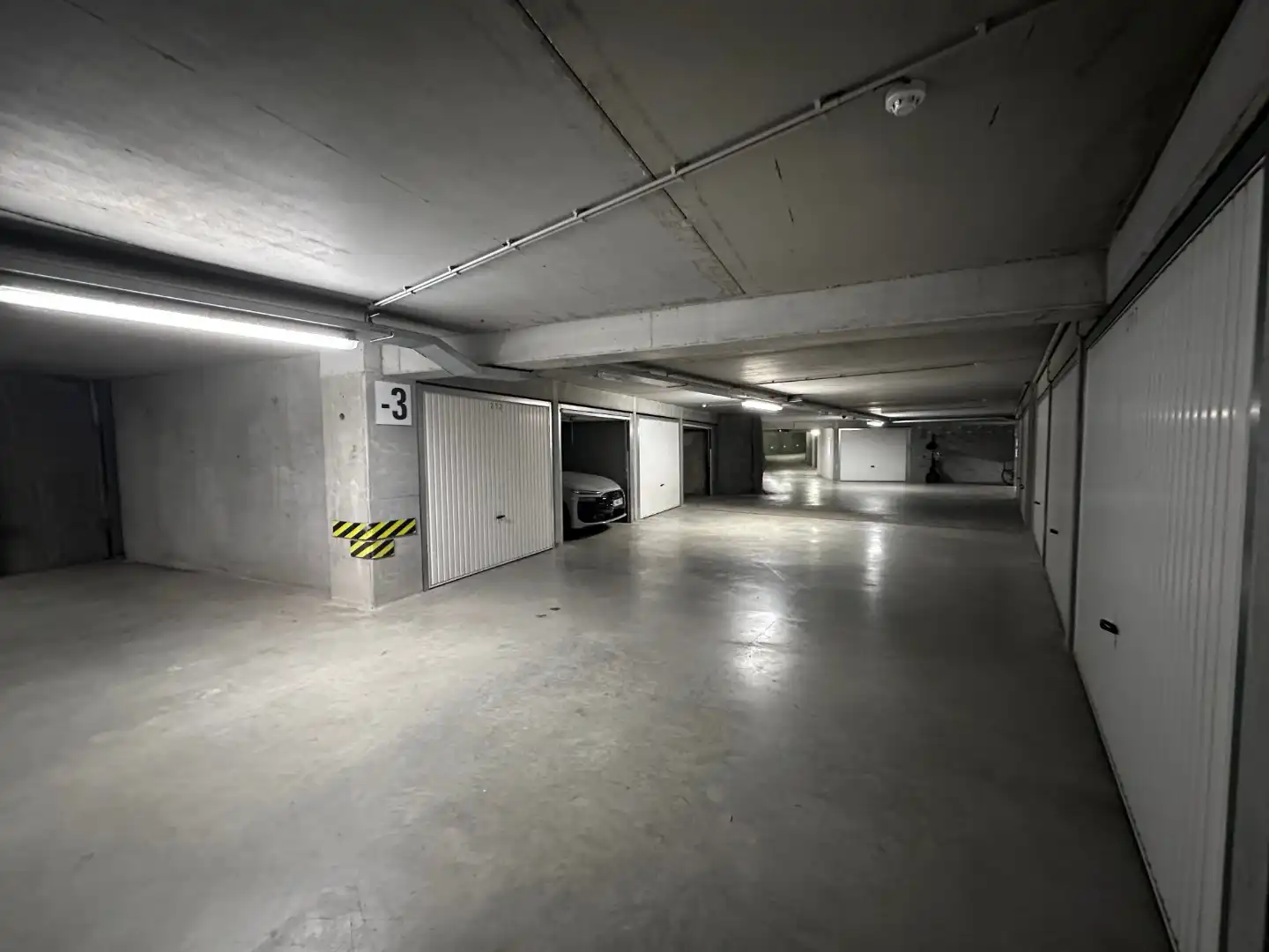 Goed bereikbare garagebox aan de Zoutelaan in Knokke foto 4