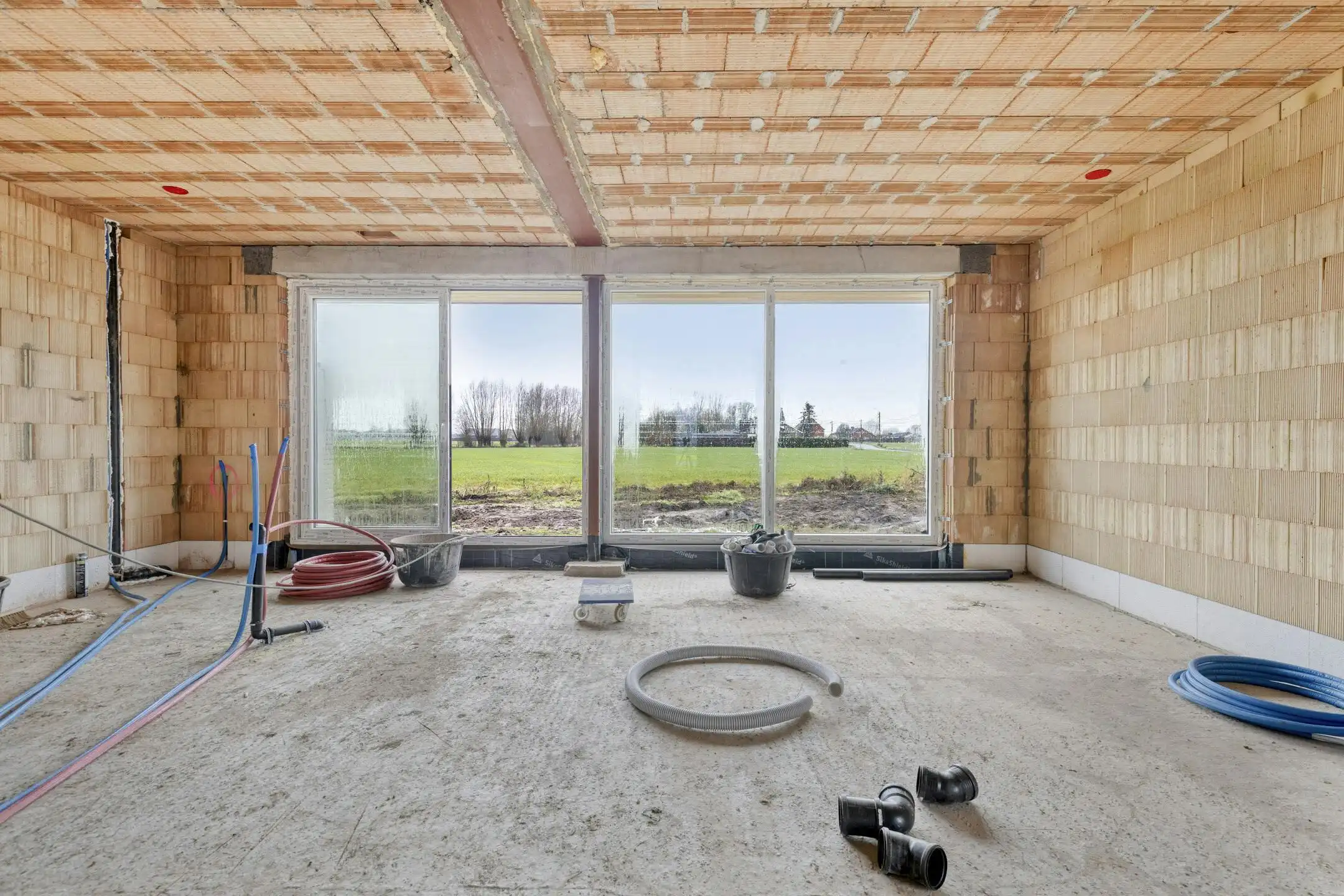Nieuwbouwwoning te koop in Lichtervelde. foto 11