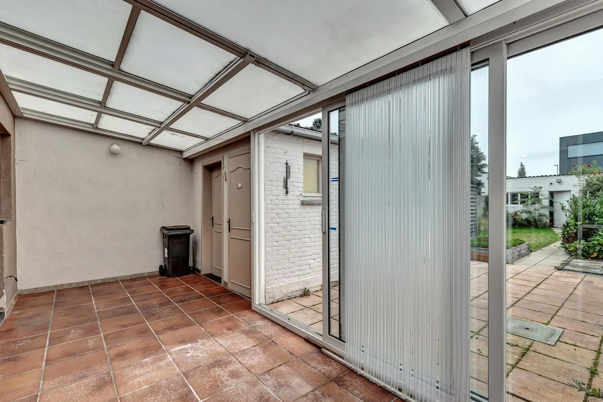 Te moderniseren woning met 3 slaapkamers en garage foto 12
