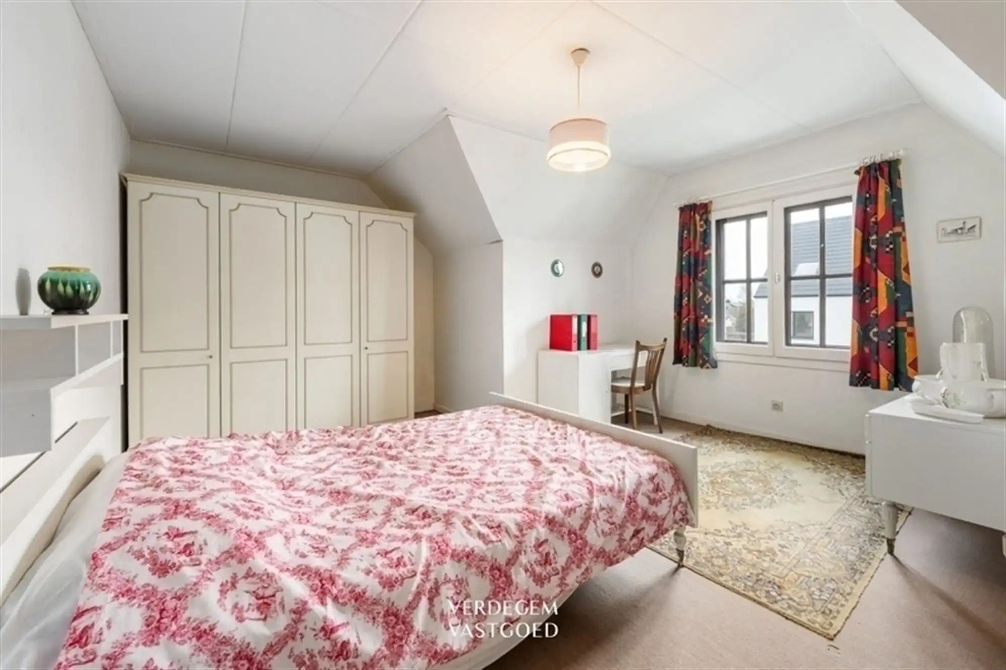 Ruime villa met 5+1 slaapkamers en kelder van 140m² foto 23