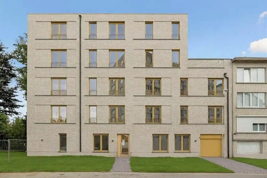 Nieuwbouw gelijkvloersappartement met tuin foto 21