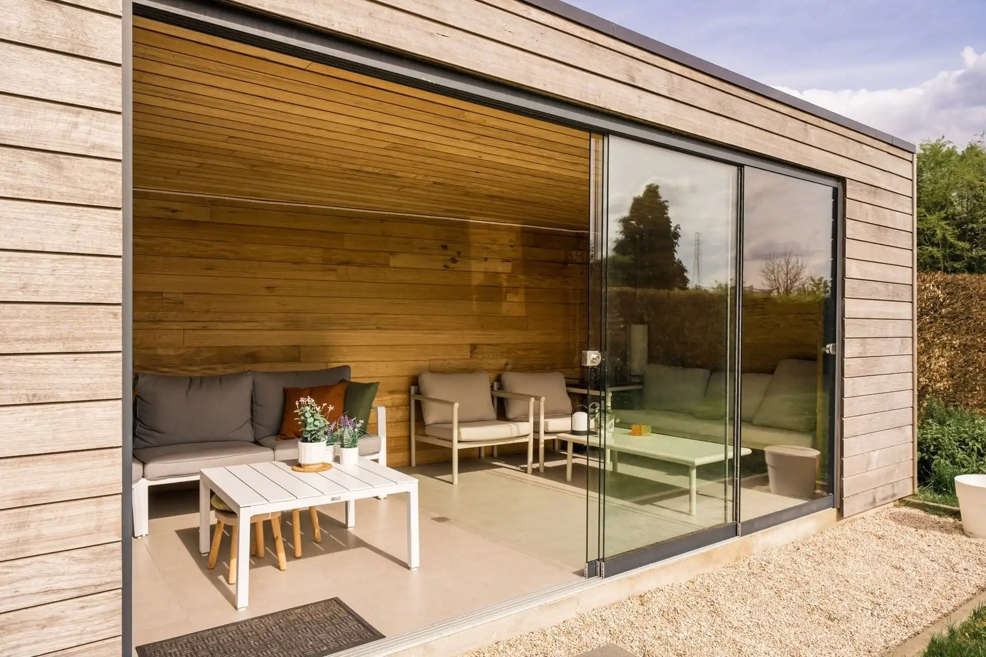 Ruime gezinswoning met karakter en prachtige tuin! foto 29