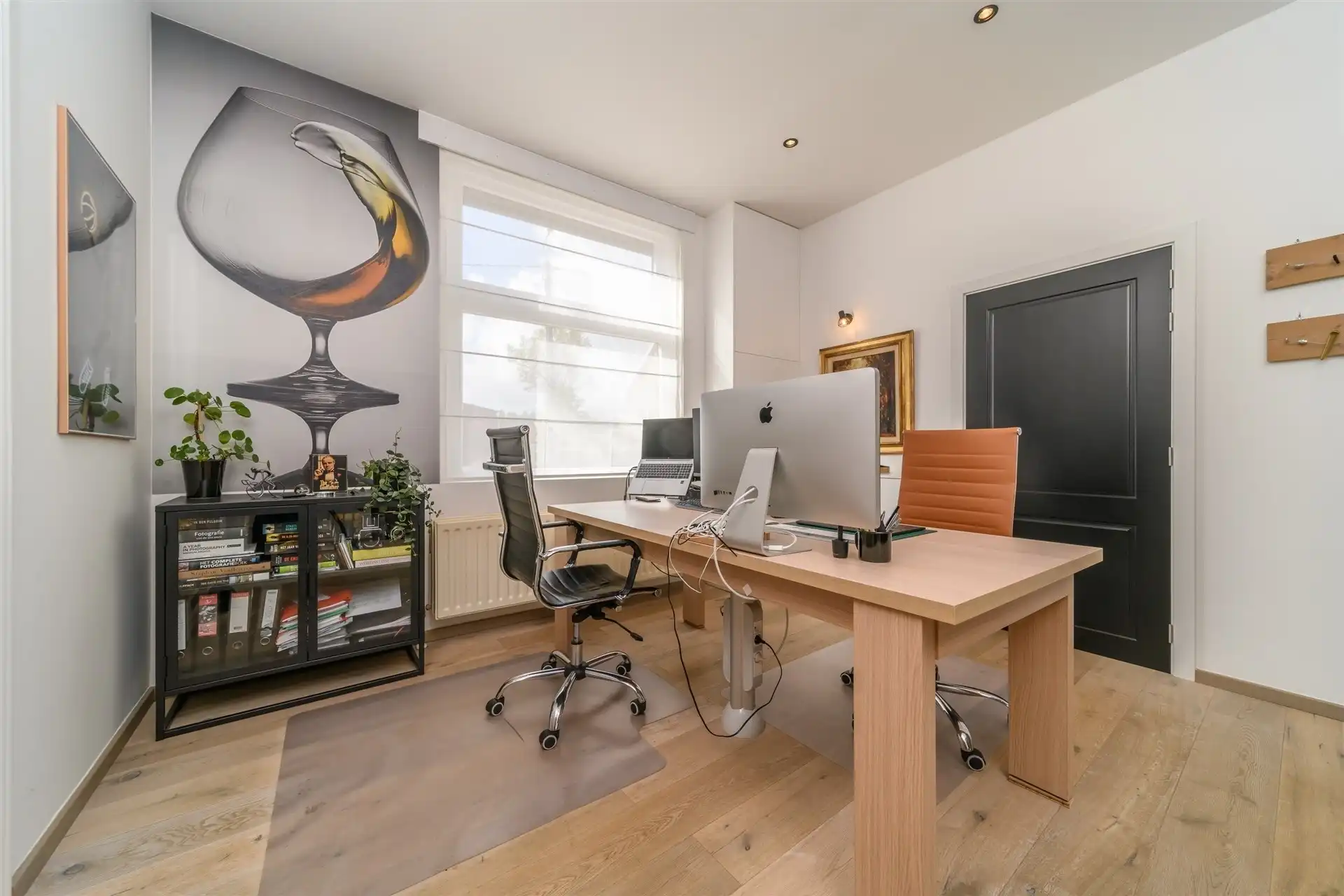 Ruime en instapklare woning met tal van mogelijkheden foto 4