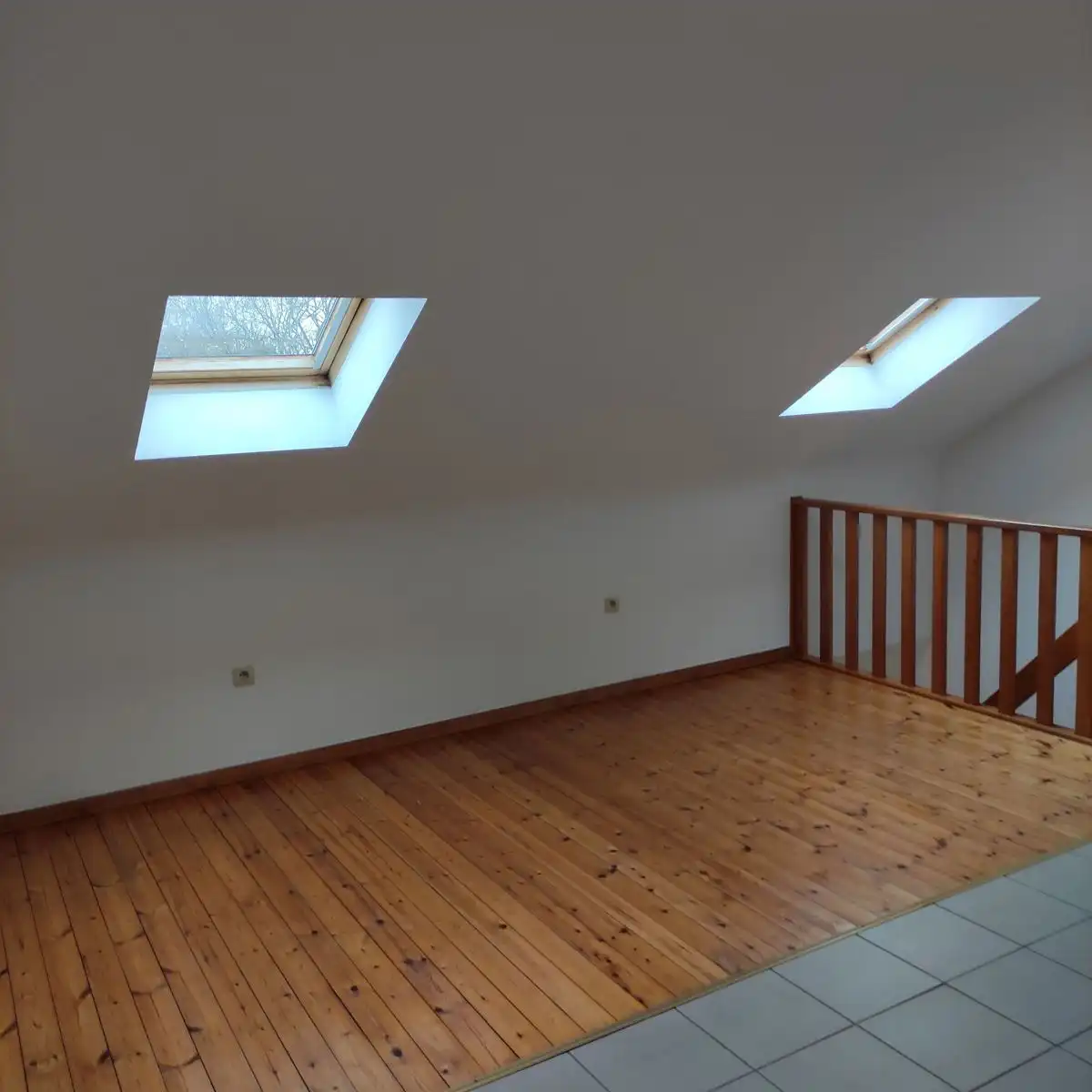 Verzorgd duplexappartement op wandelafstand van Genk foto 10