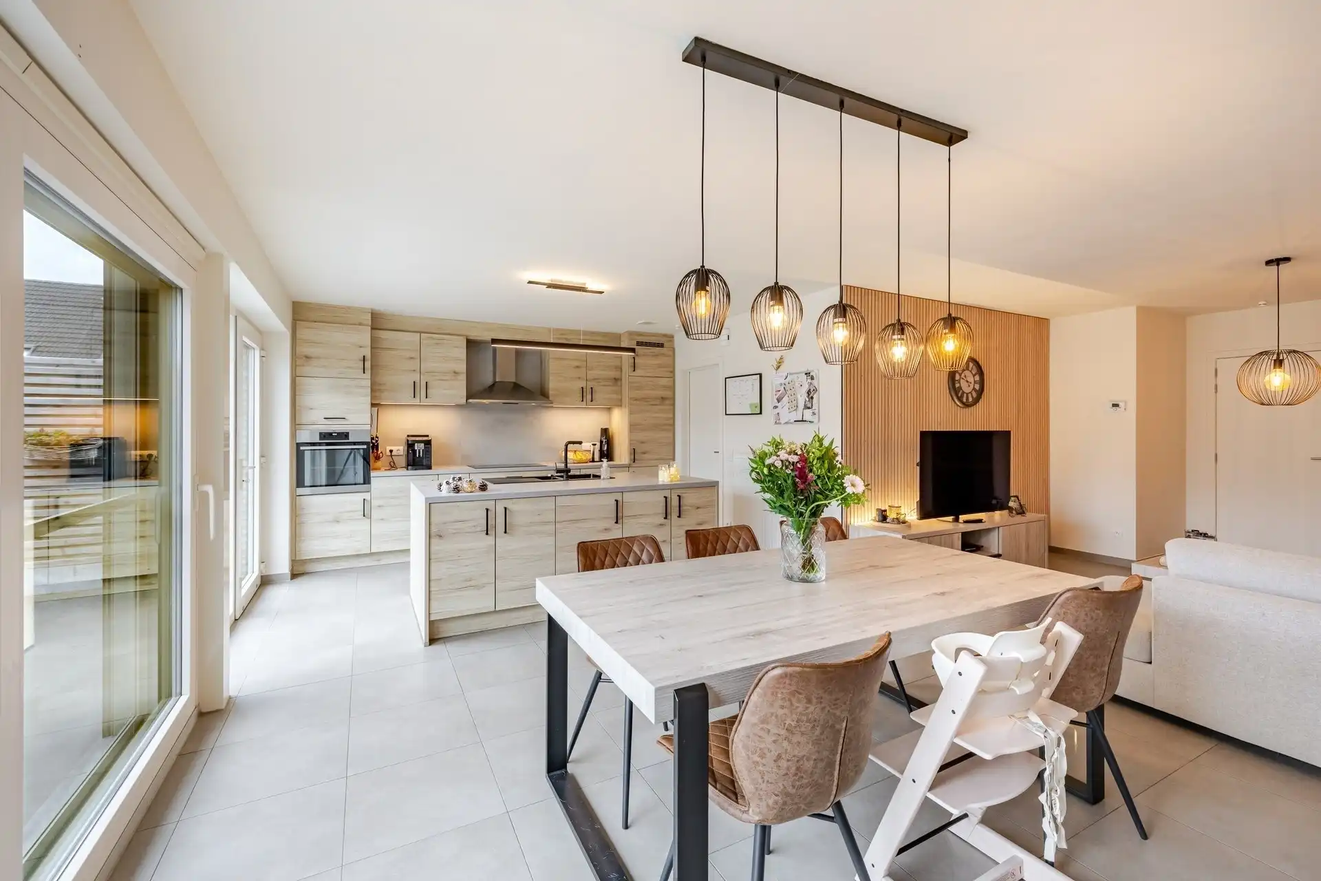 Perfecte instapklare rijwoning met 3 slaapkamers in Lede foto 7