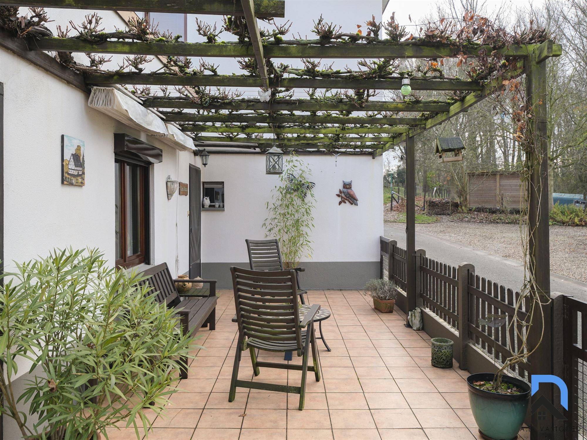 Mooie woning in het groen foto 23