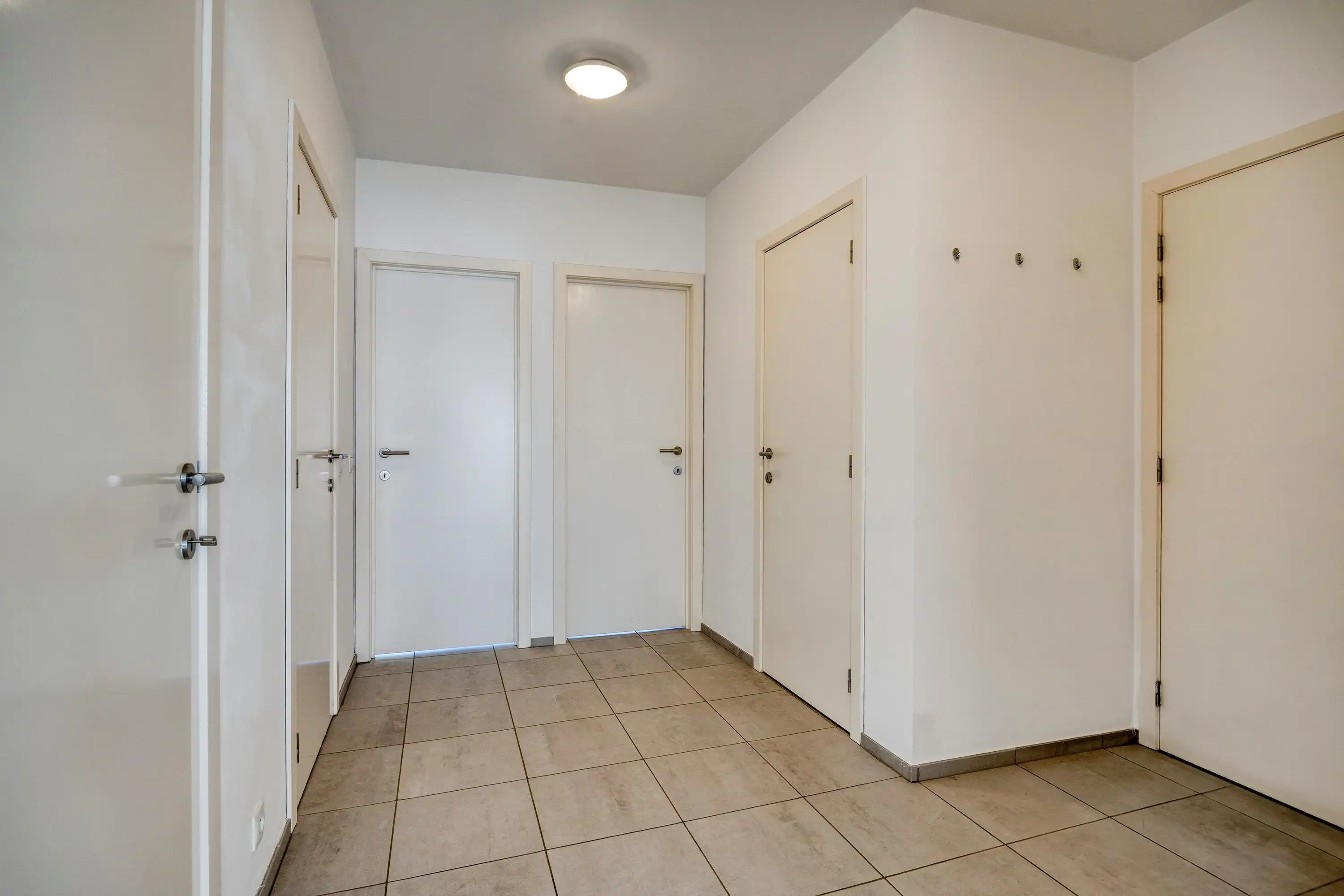 Recent, instapklaar appartement met 2 slaapkamers in Boom foto 5