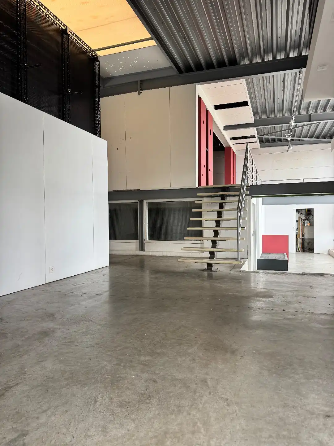 Handelspand met woonst te Ichtegem  foto 7