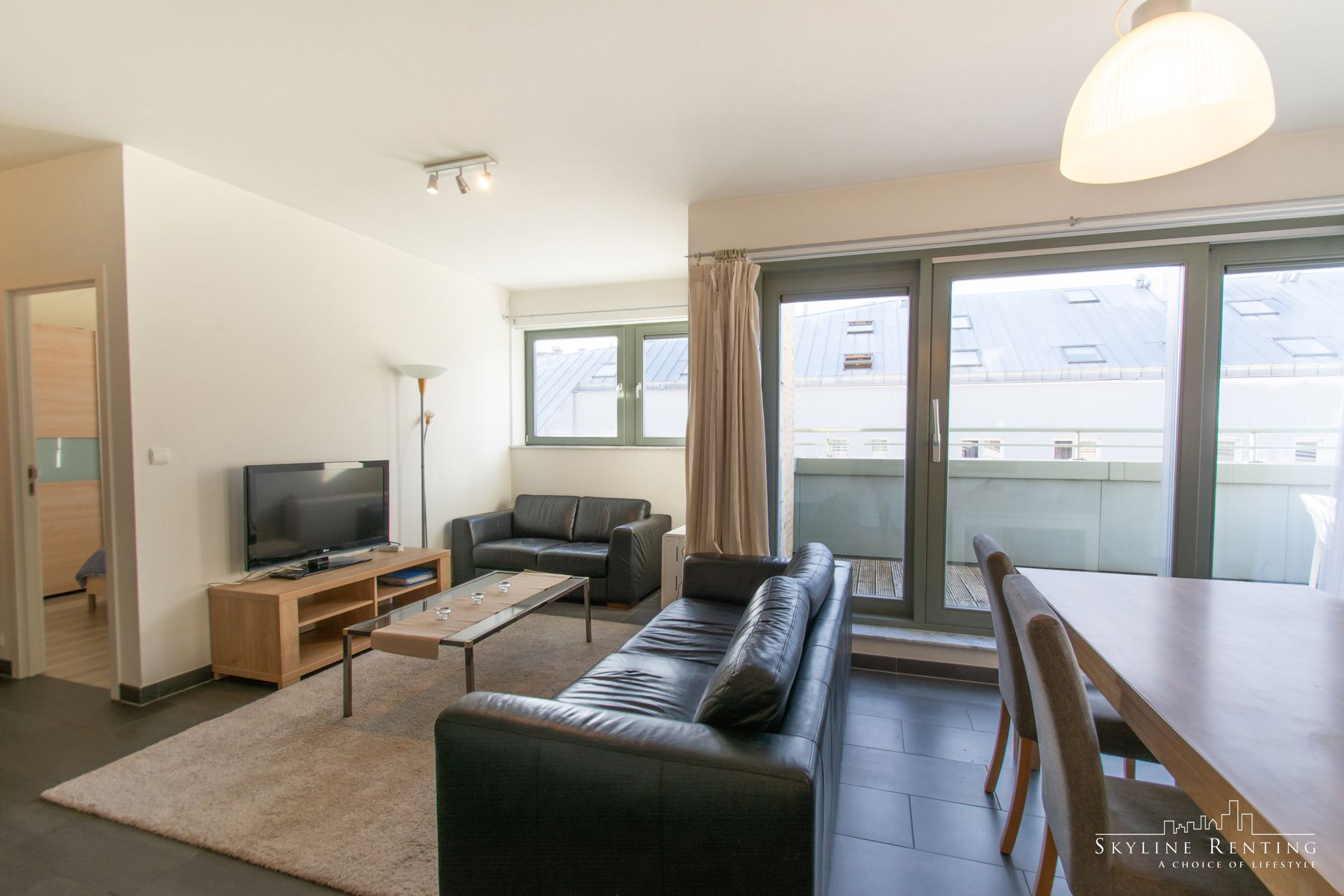  Mooi 2 verdieping appartement + 3K + terras (Europese wijk) foto 2