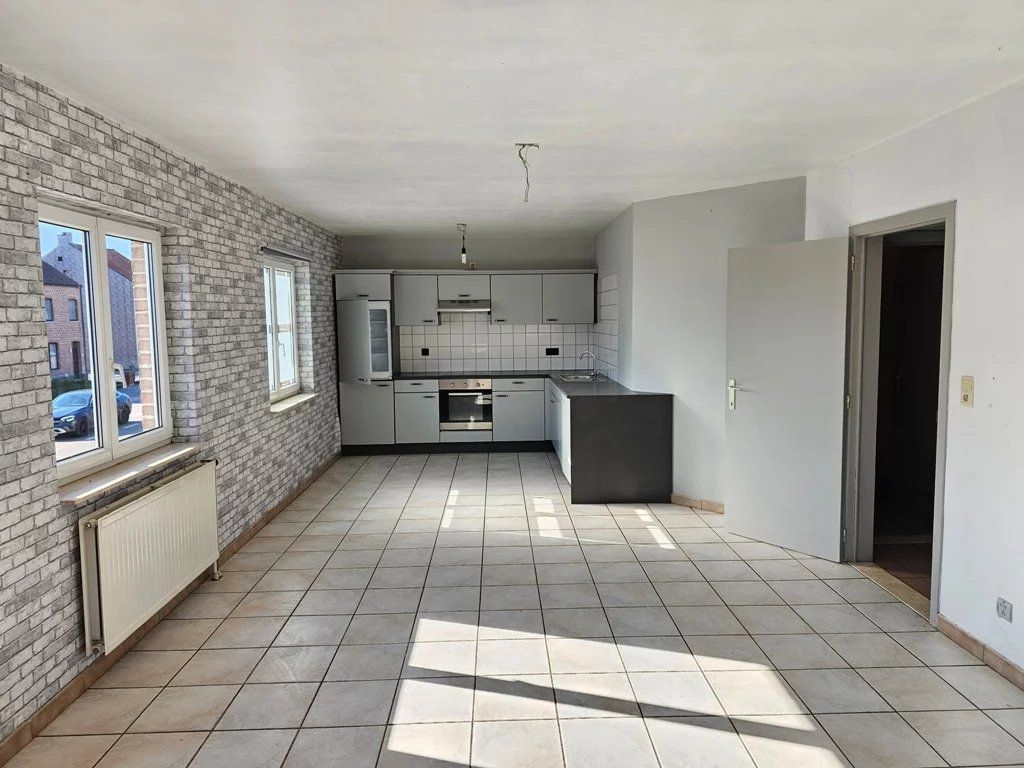 Ruim apaprtement met 3 slaapkamers en groot terras. foto 3