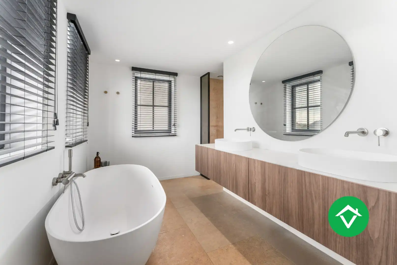 Alleenstaande woning met 5 slaapkamers te Zarren  foto 18