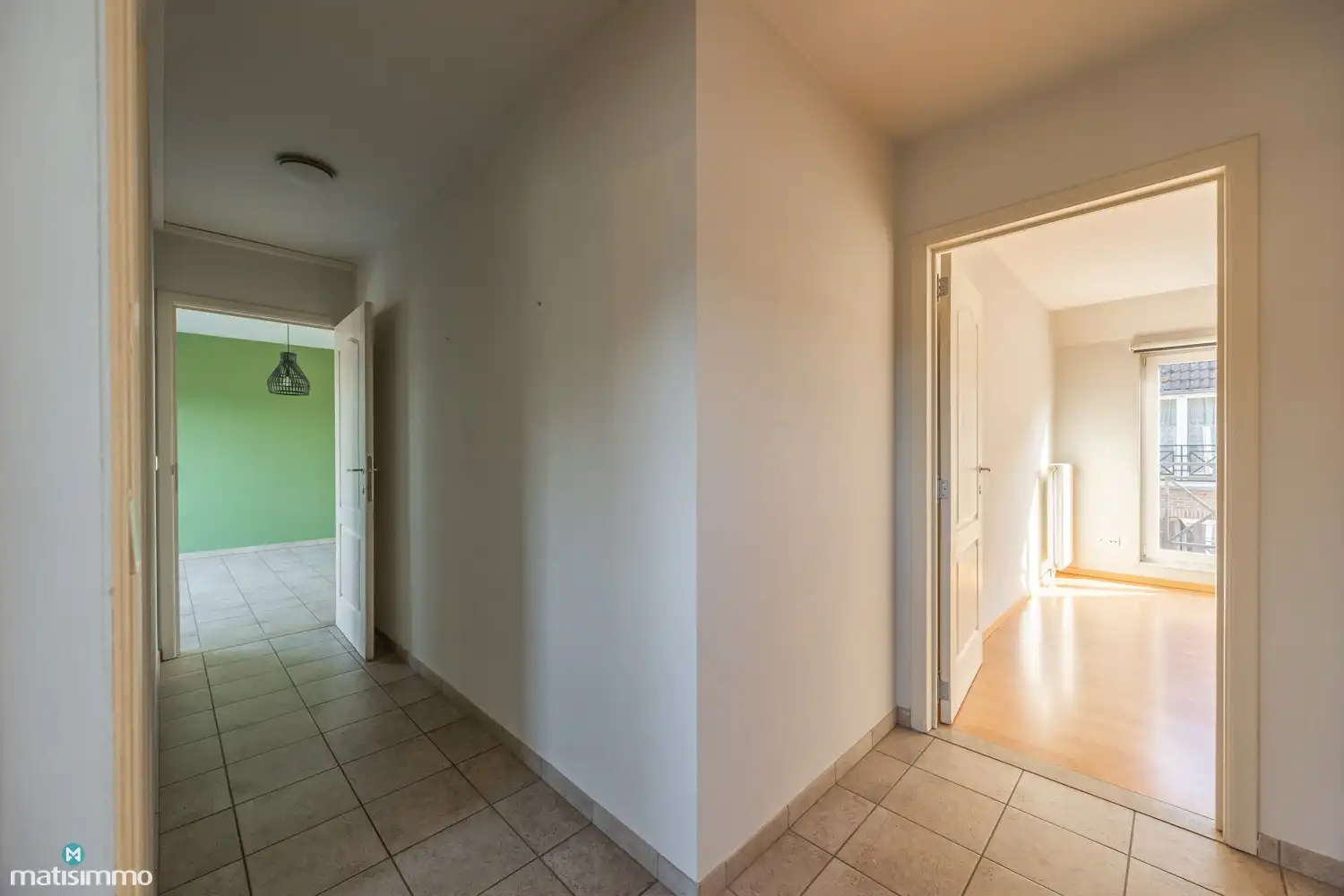 INSTAPKLAAR APPARTEMENT MET 2 SLAAPKAMERS, 3 BALKONS, ZOLDERBERGING (+ OPTIONEEL:  CREËREN VAN AUTOSTAANPLAATS) foto 11