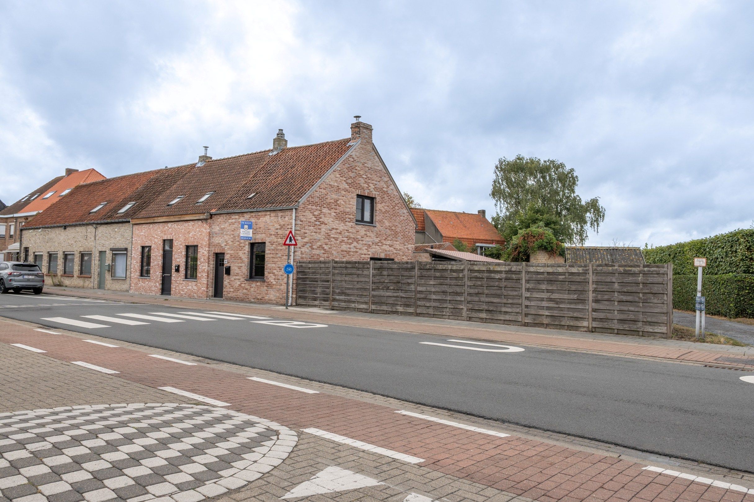 Halfopen woning met aangename tuin te Koolkerke foto 19