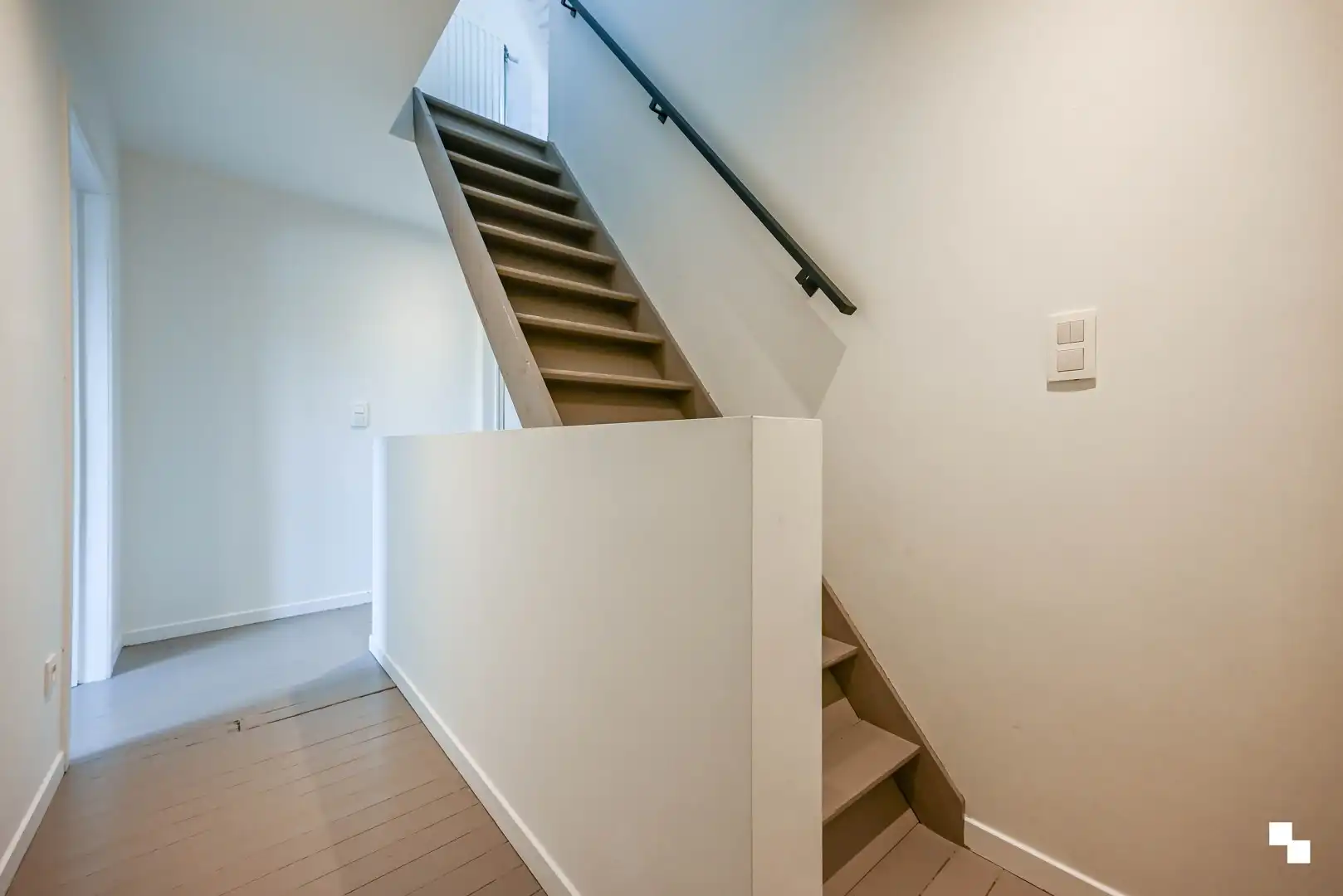 Gerenoveerde & instapklare woning met tuin in Izegem foto 15