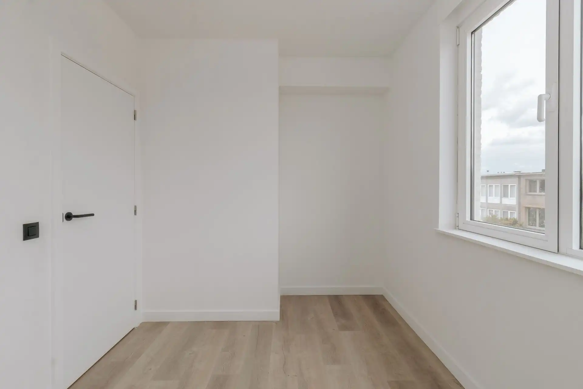 Appartement met autostaanplaats in Gillegomwijk! foto 16
