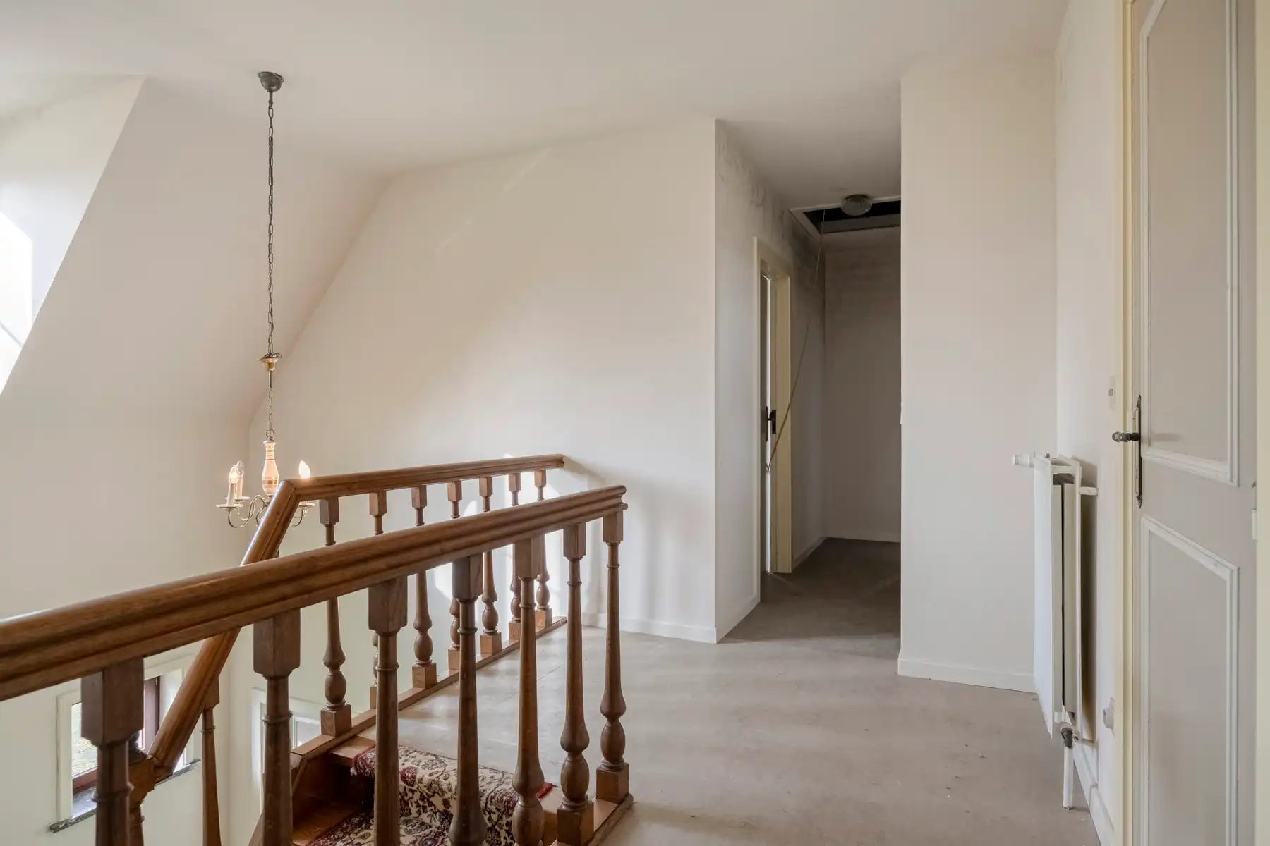 Charmante Villa op ruim perceel foto 13