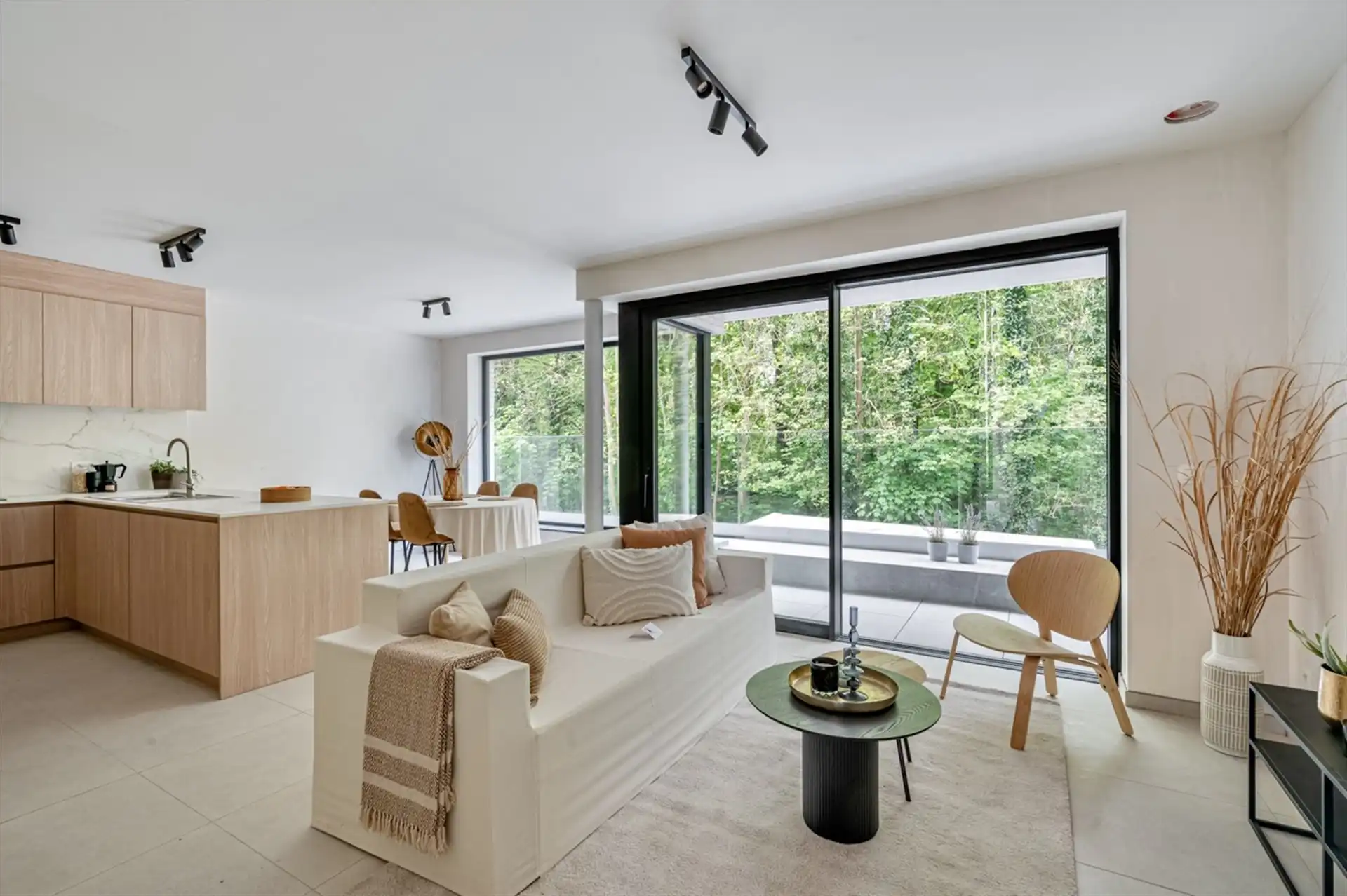 Prachtig nieuwbouwproject gelegen in centrum van Lede! foto {{pictureIndex}}