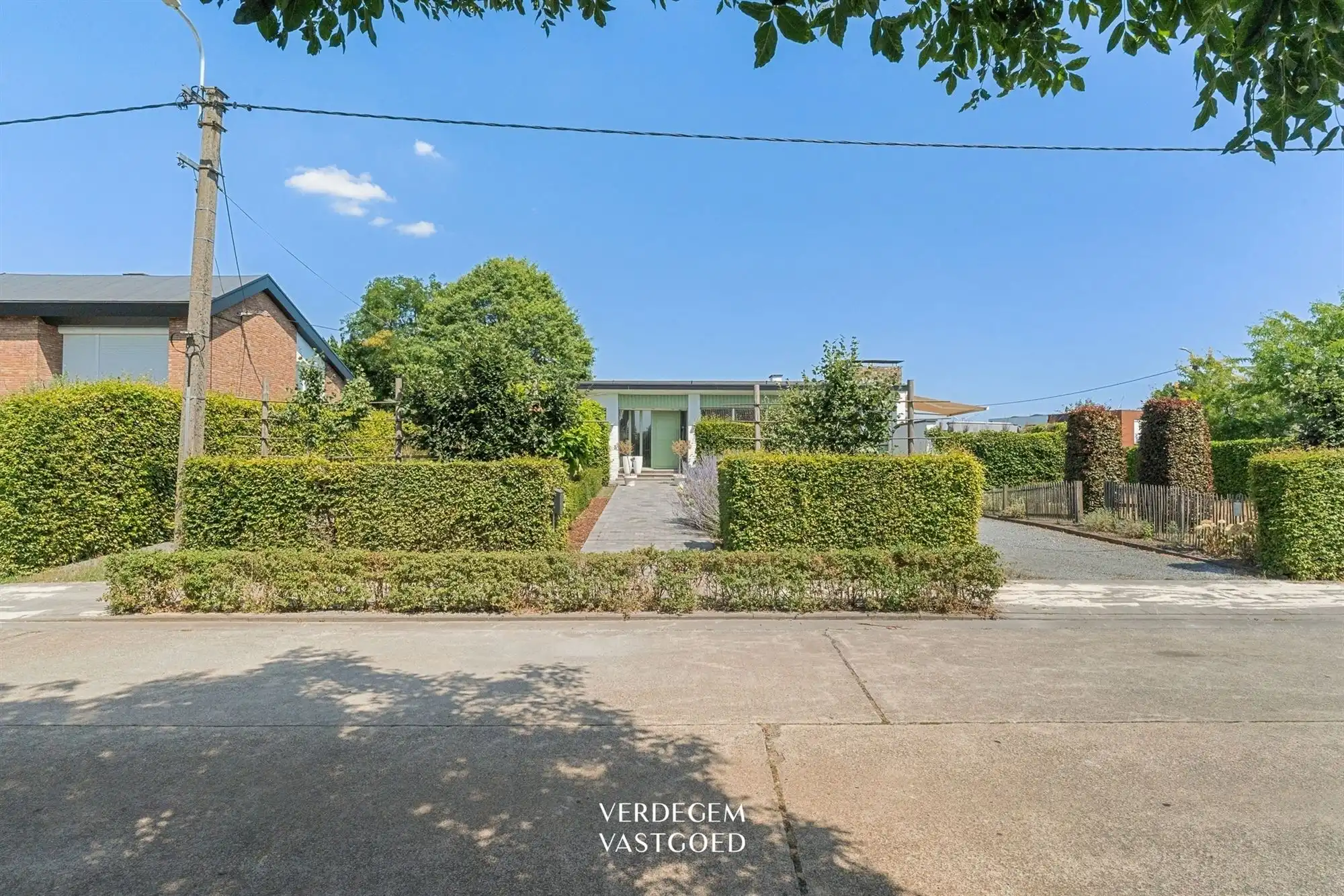 Te renoveren bungalow of projectpotentieel voor nieuwbouw woningen op een perceel van 1.175m² foto 22