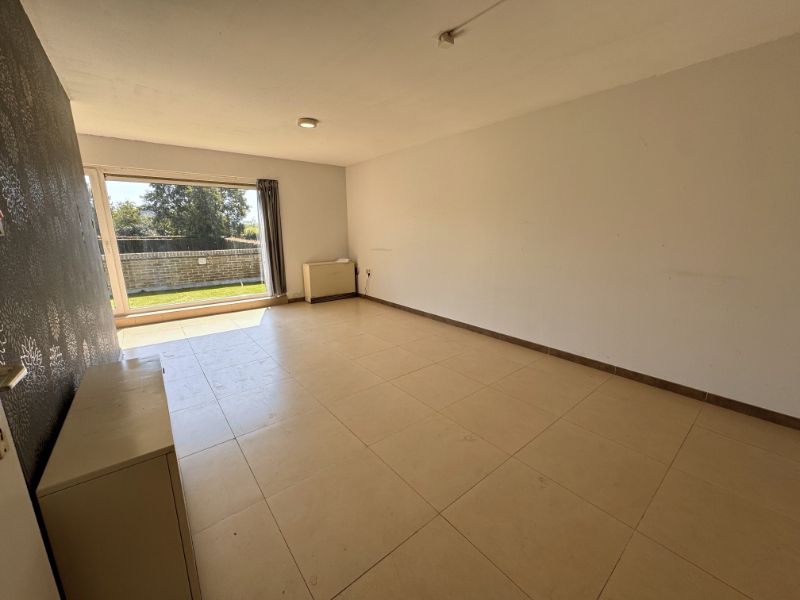 Gezellig appartement met 1 slaapkamer, groot zonnegericht terras + garage. foto 3