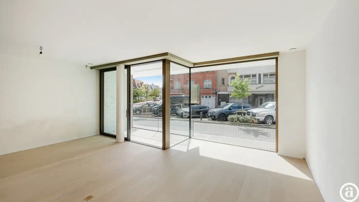 Prachtig nieuwbouwappartement met 2 slaapkamers gelegen op de gelijkvloerse verdieping foto 32
