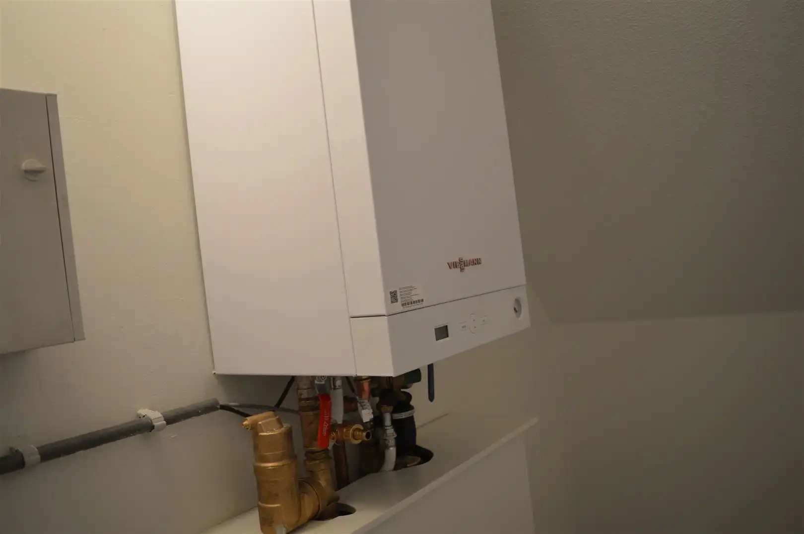 TE HUUR: Appartement met 1 slaapkamer te Munsterbilzen! foto 13