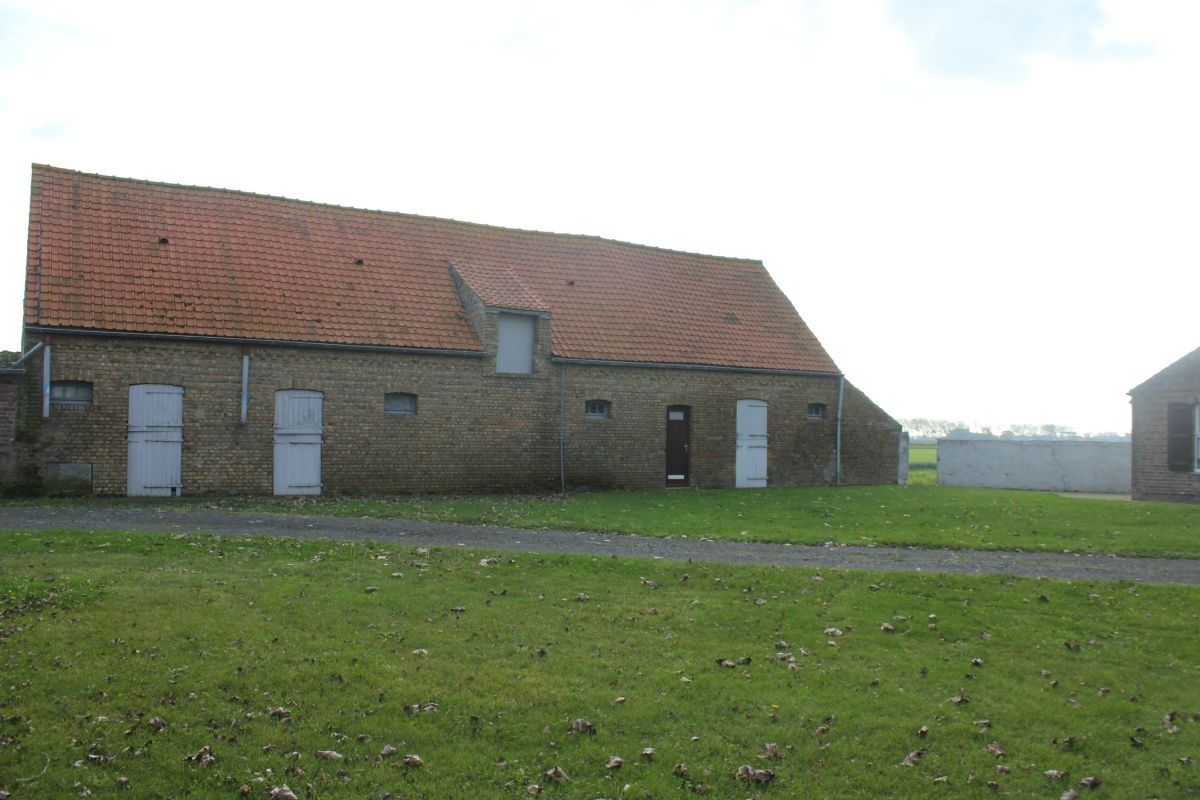 Prachtig gelegen te verbouwen hoeve te koop te Westende foto 11