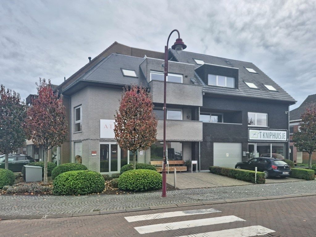 Appartement met 2 slpks en autostandplaats foto {{pictureIndex}}