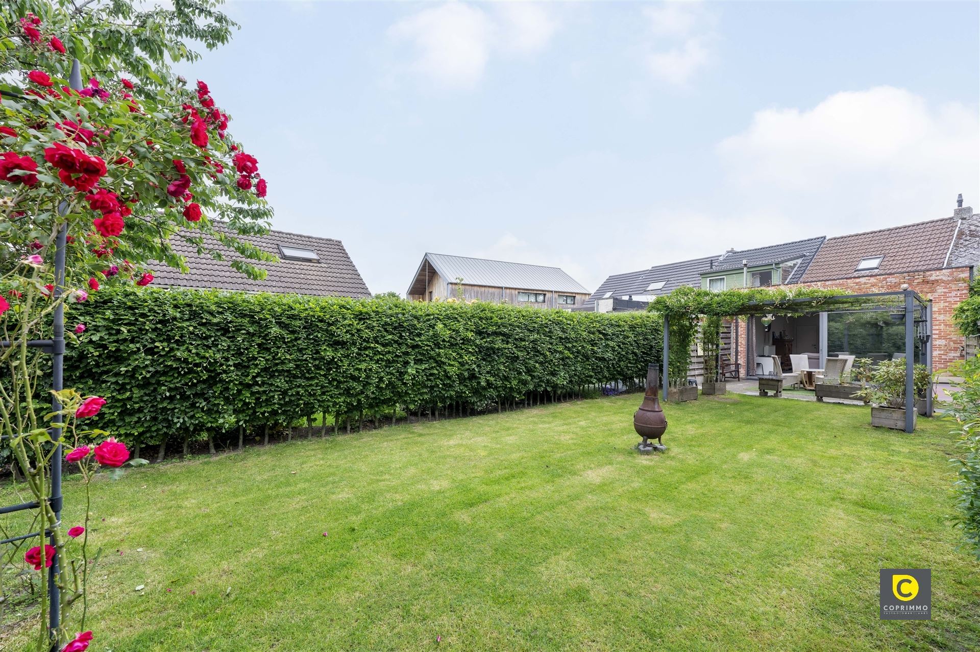 Instapklare woning met prachtige tuin foto 5