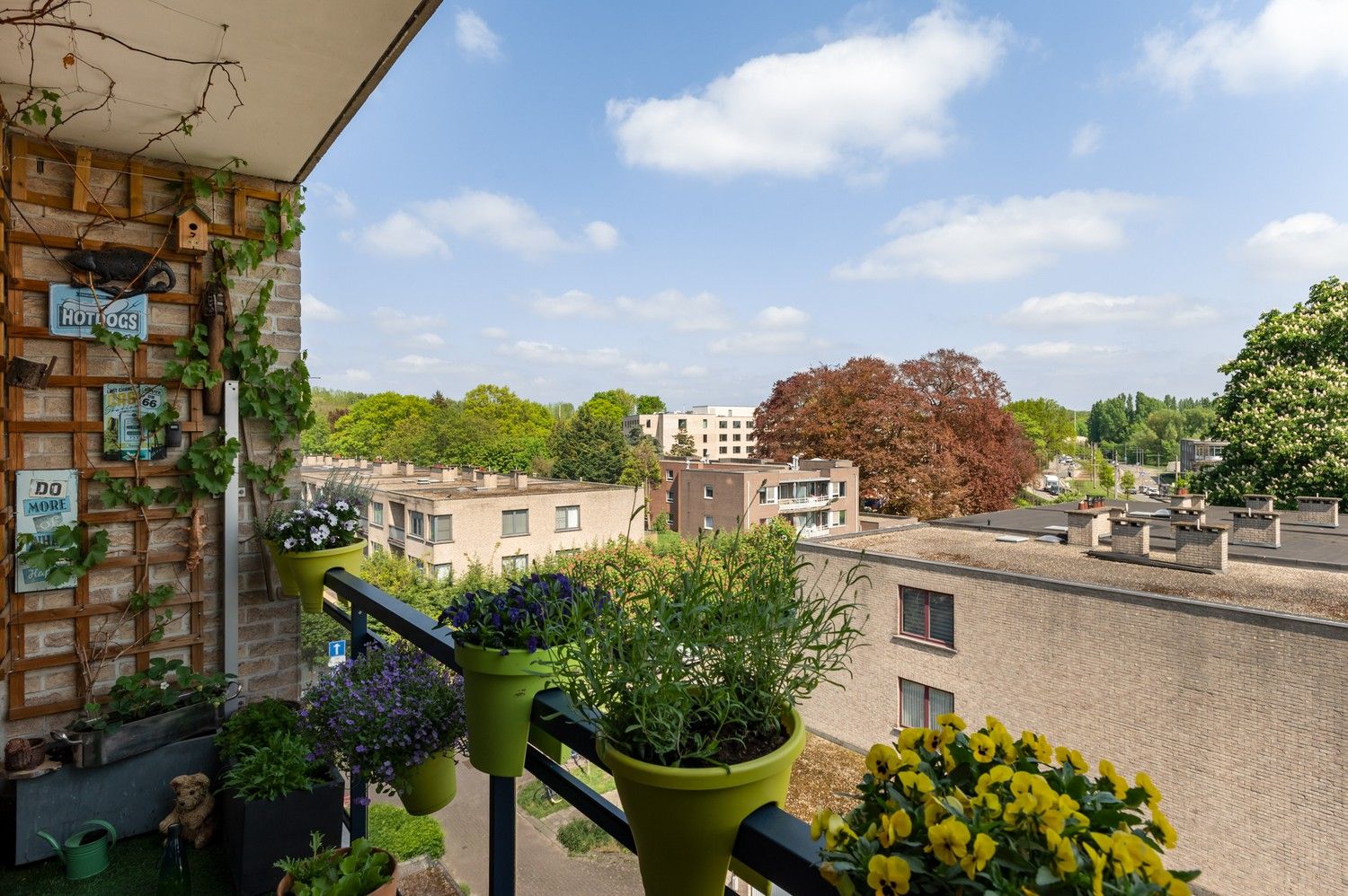 Mooi en ruim appartement op de vierde verdieping met 2 slaapkamers en terras te Deurne-Zuid! foto 18