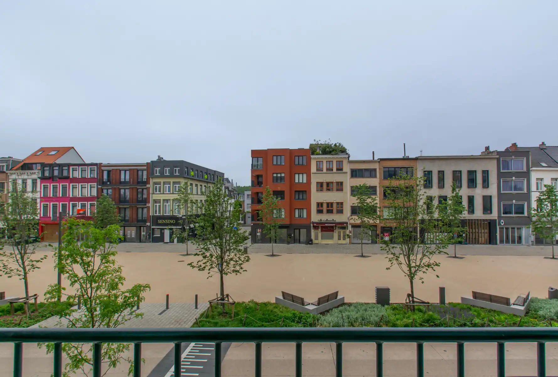 Lichtrijk nieuwbouwappartement met 2k en terras foto 6